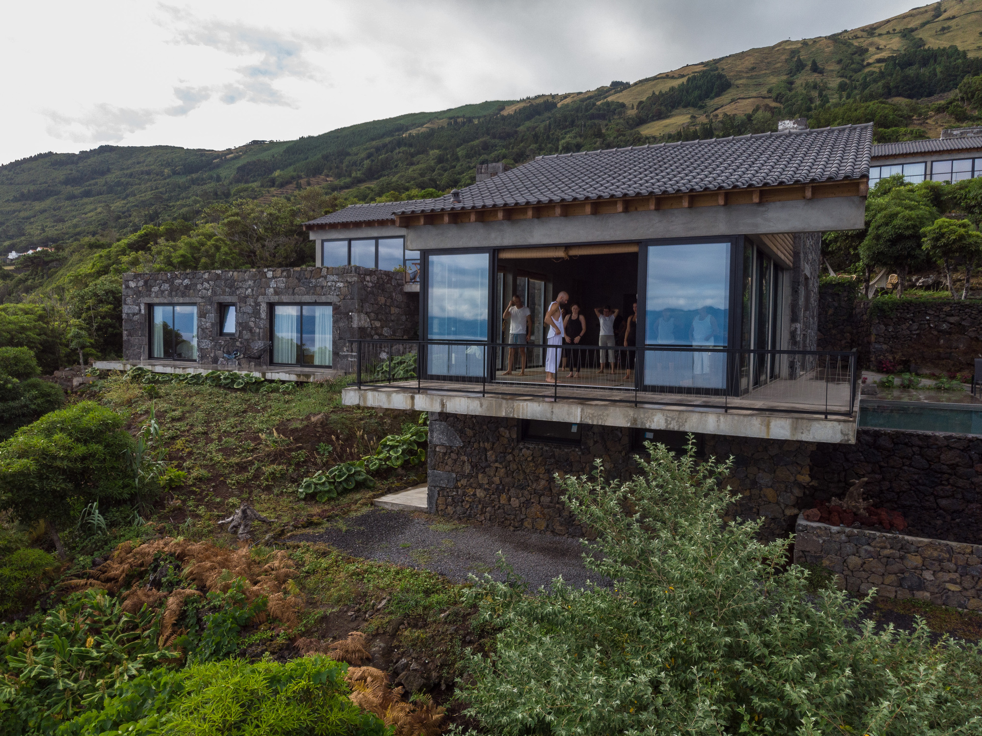 熔岩之家度假村(Resort Lava Homes)(2019)(Diogo Mega Architects)设计-43