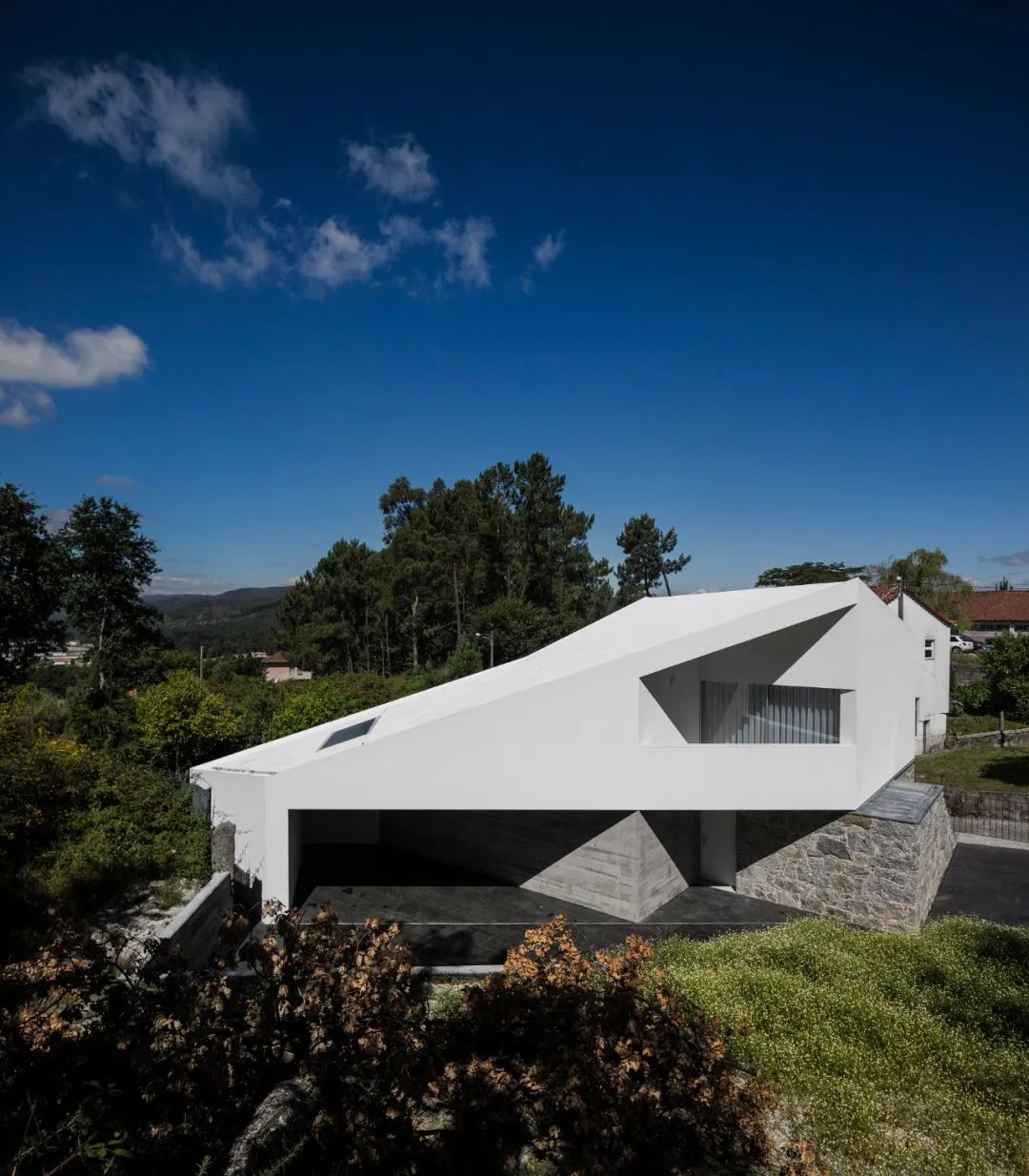 埃斯托里尔别墅丨葡萄牙丨Rui Vieira Oliveira architect-28