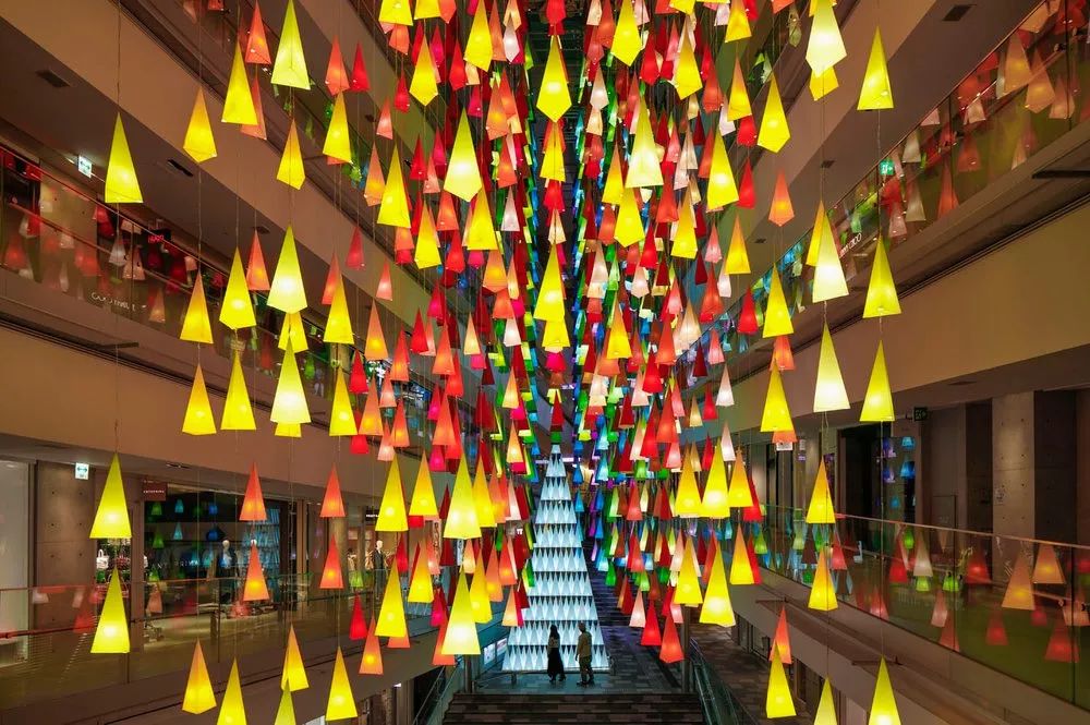 色彩大师Emmanuelle Moureau·的惊艳设计作品丨日本东京-56