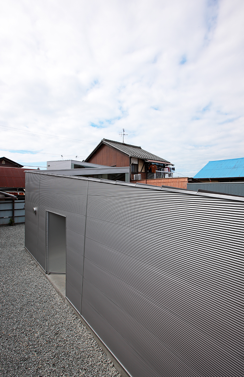 大阪扭曲住宅，城市与自然的和谐交融-27