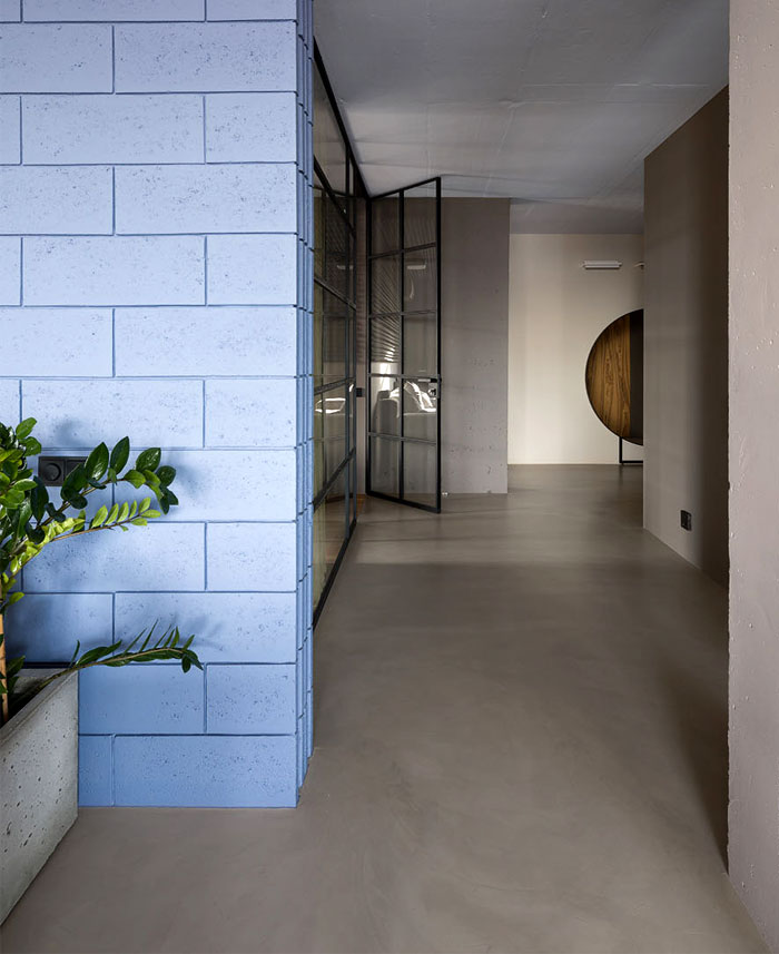 Kiev Apartment with Defined Character and Contemporary Expression - InteriorZine-2