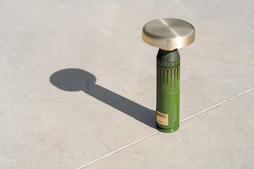 Downed Drone便携式灯具设计项目-23