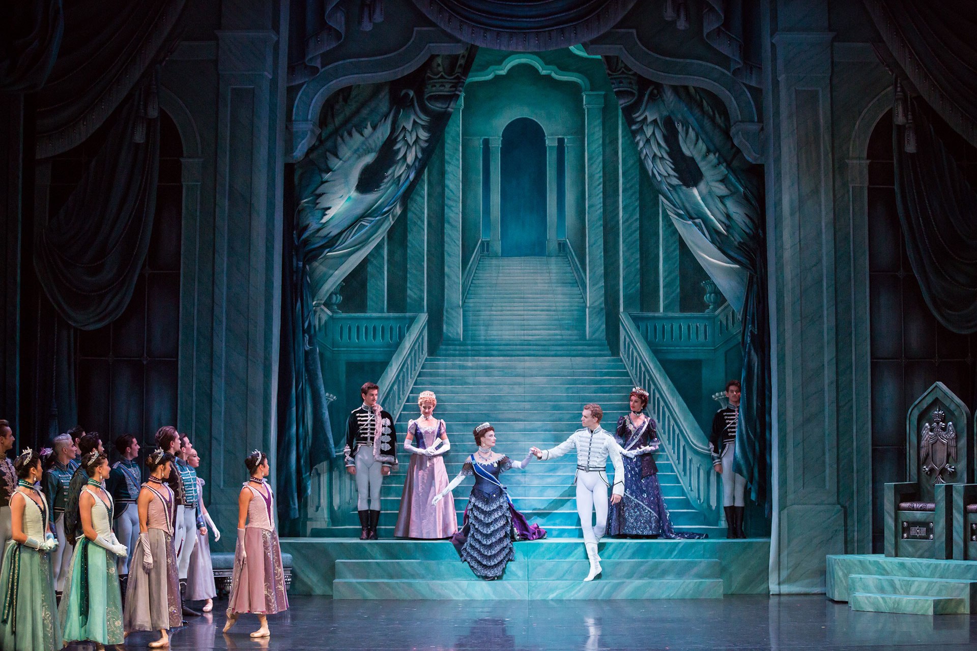 澳大利亚芭蕾舞团十大华美舞台设计-1