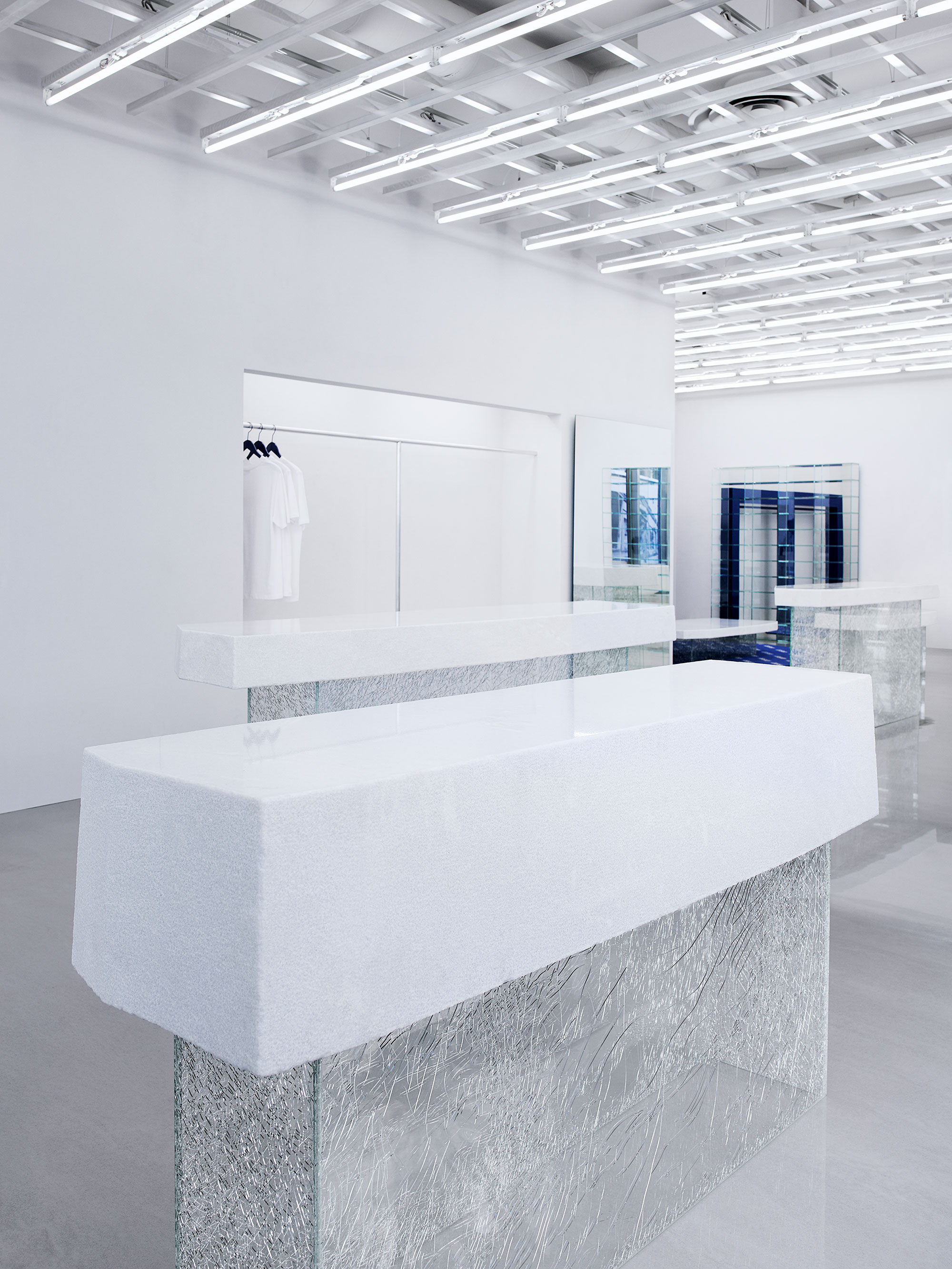 HTTPHALLEROEDPROJECTSAXEL-ARIGATO-4-6