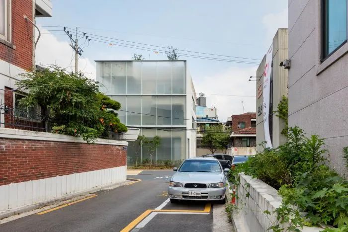 韩国时尚品牌办公大楼丨FHHH FRIENDS-17