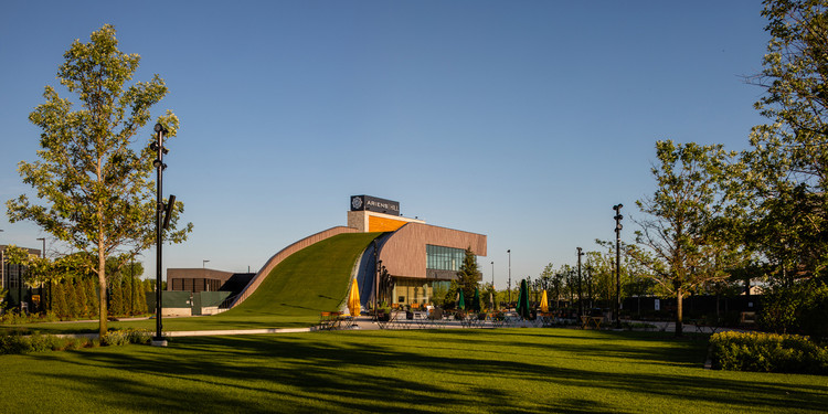Green Bay Packers Titletown District Sledding Hill  ROSSETTI-19