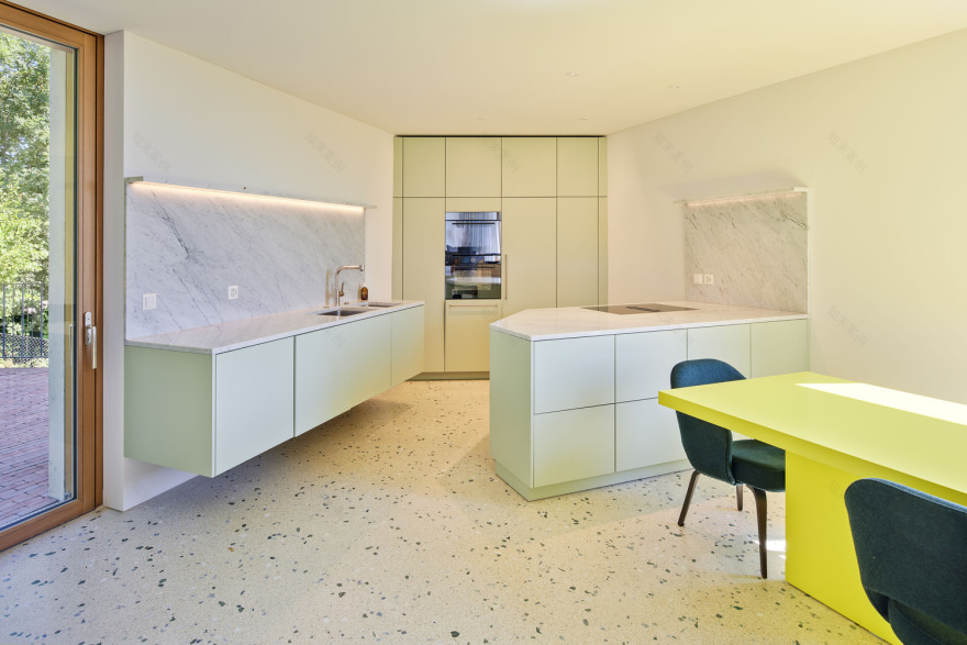 瑞士湖畔别墅丨Harry Gugger Studio-31