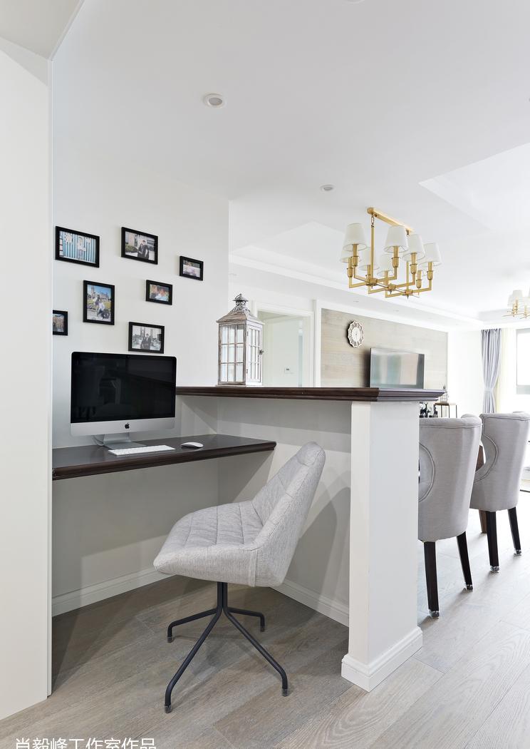 温馨北欧风,家庭娱乐室与工作区的完美融合-5