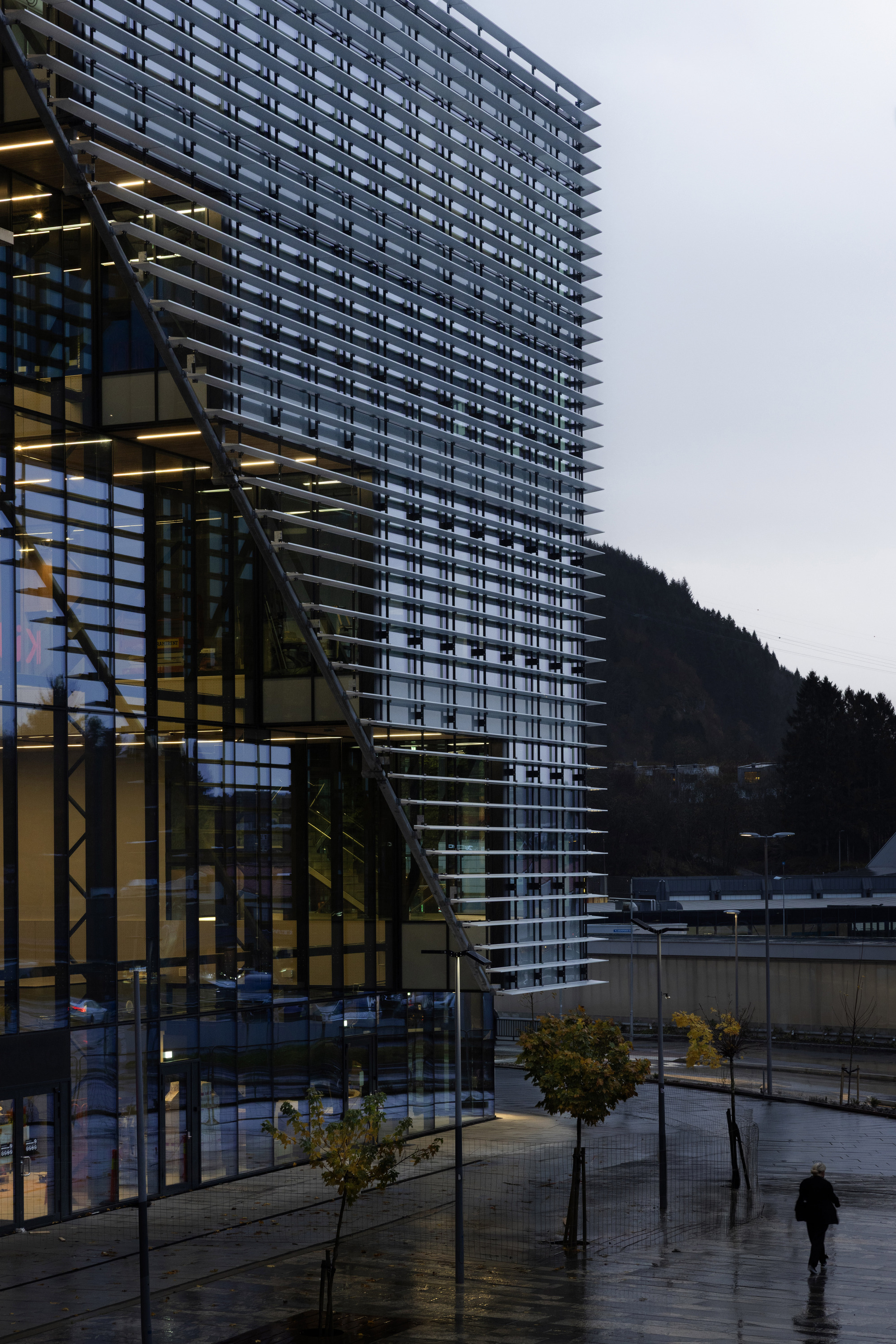 拉古嫩二号购物中心丨挪威丨BIOSIS-25