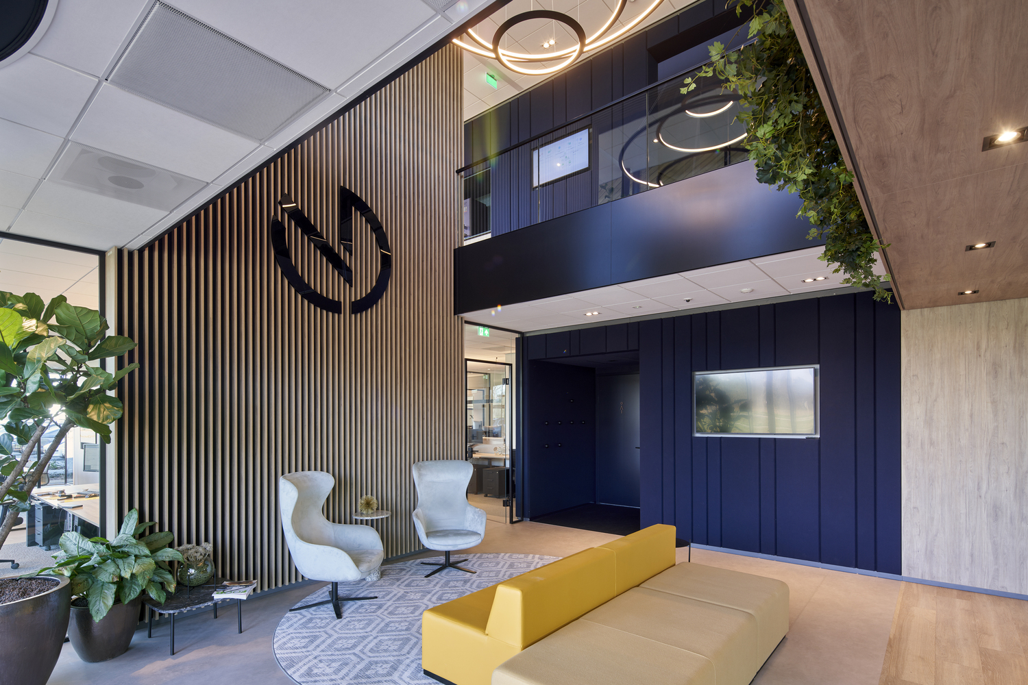 荷兰 VDG 总部大楼,绿色环境中的现代办公空间-28