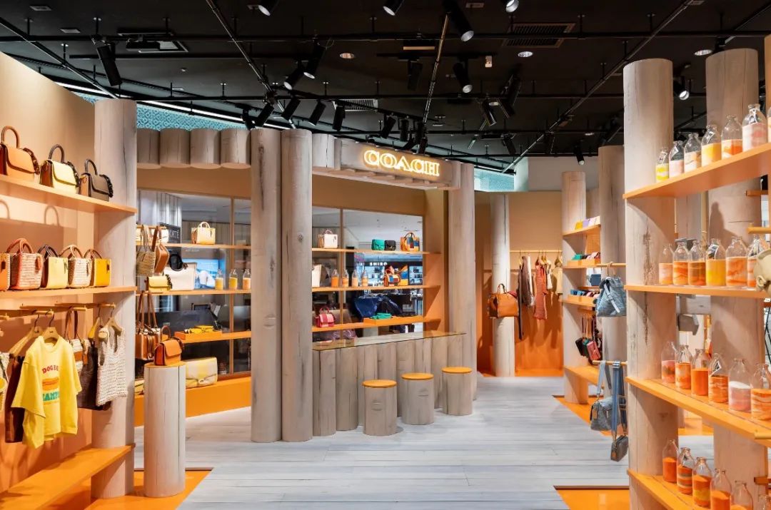 Coach 东京最新快闪店丨日本东京-7