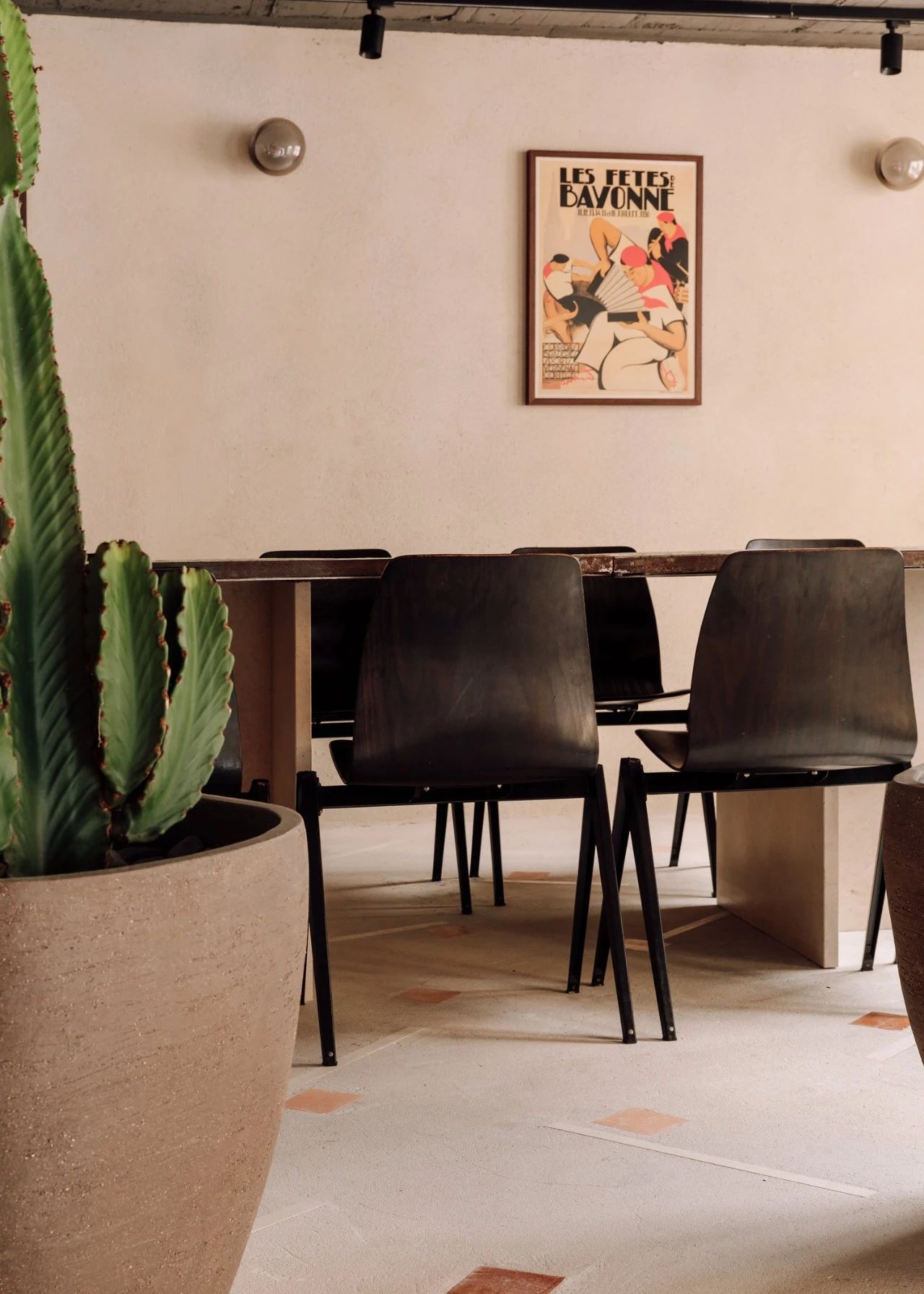 赤色温暖·健康俱乐部丨艺硕设计-29