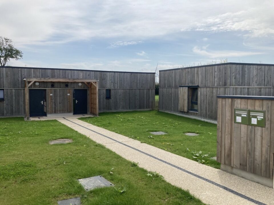 Résidence des Roseau·,12套老年生态住宅丨Atelier Mathieu Marty-9