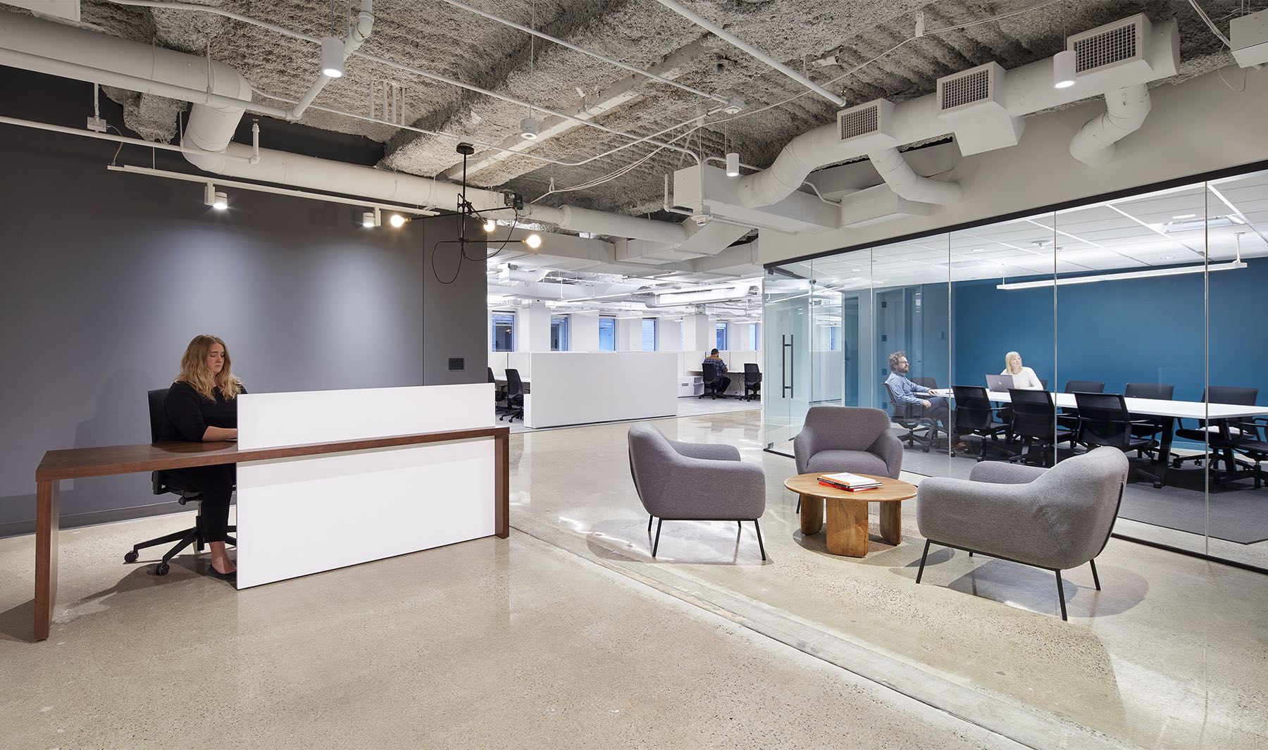 A Look Inside The Baker Center Spec Office Suites in Minneapolis - Officelovin'-2