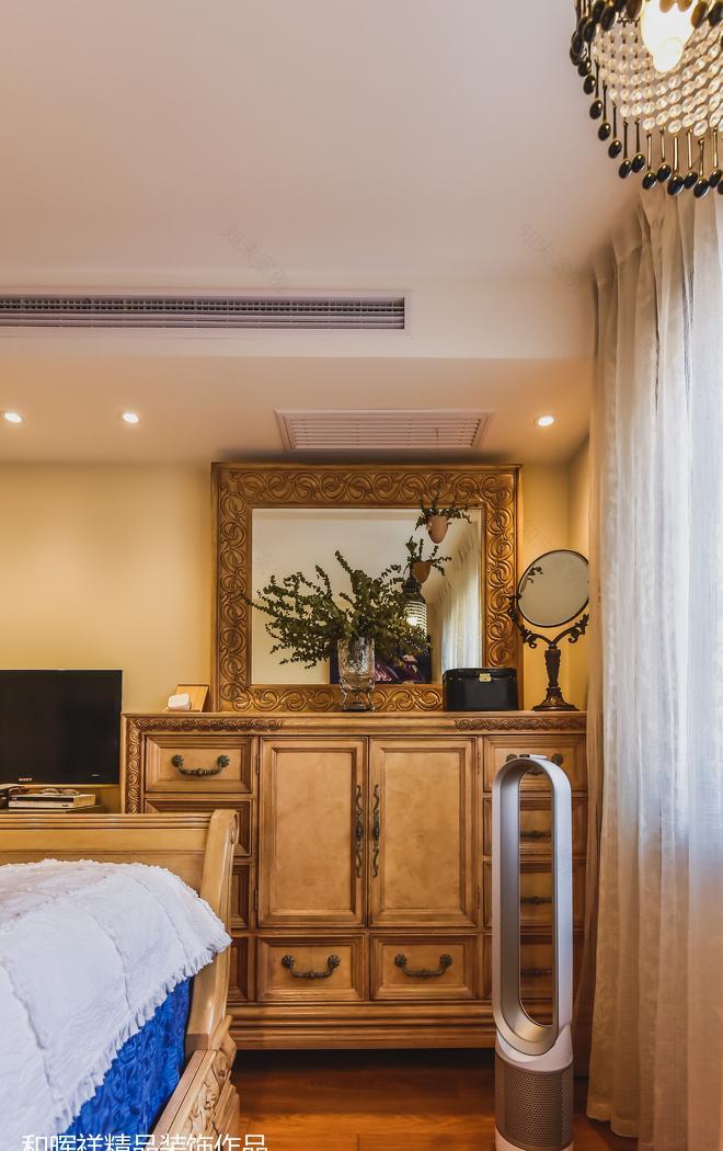 简约主义卧室设计,浪漫典雅的自然回归-10