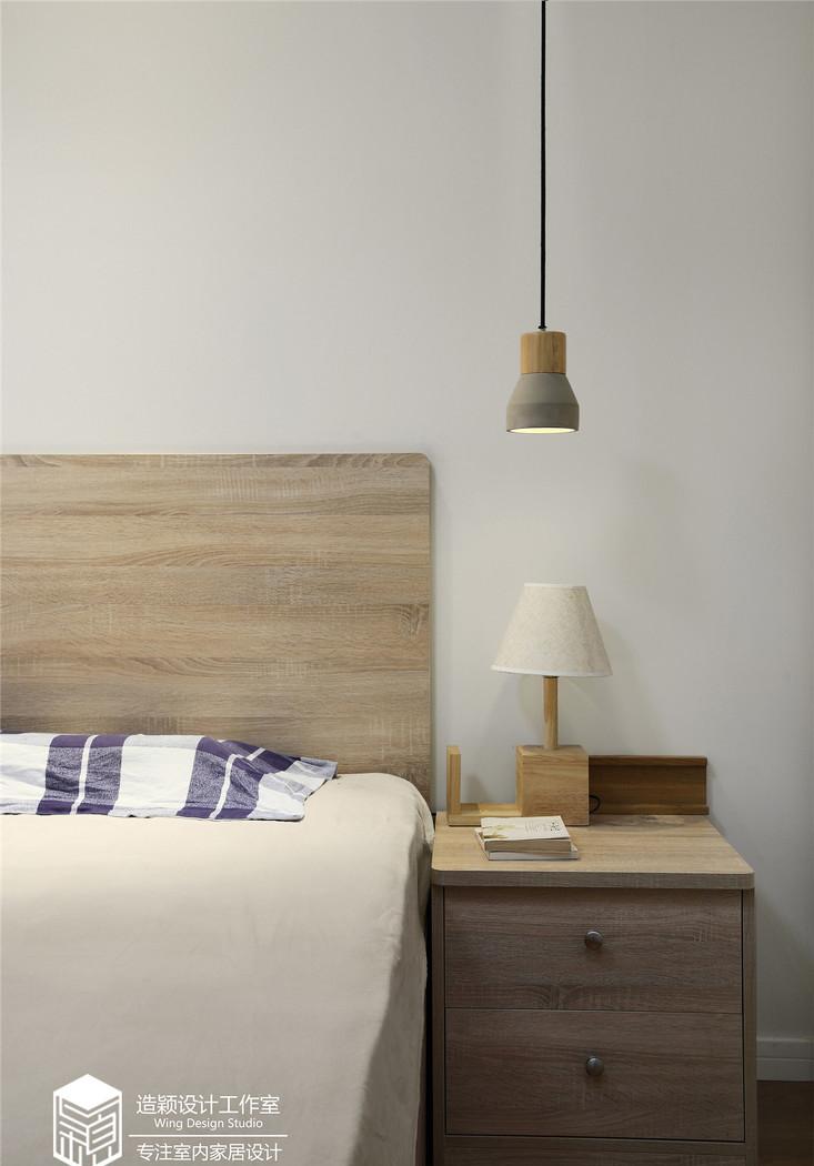 原木色调打造舒适宜居空间-15