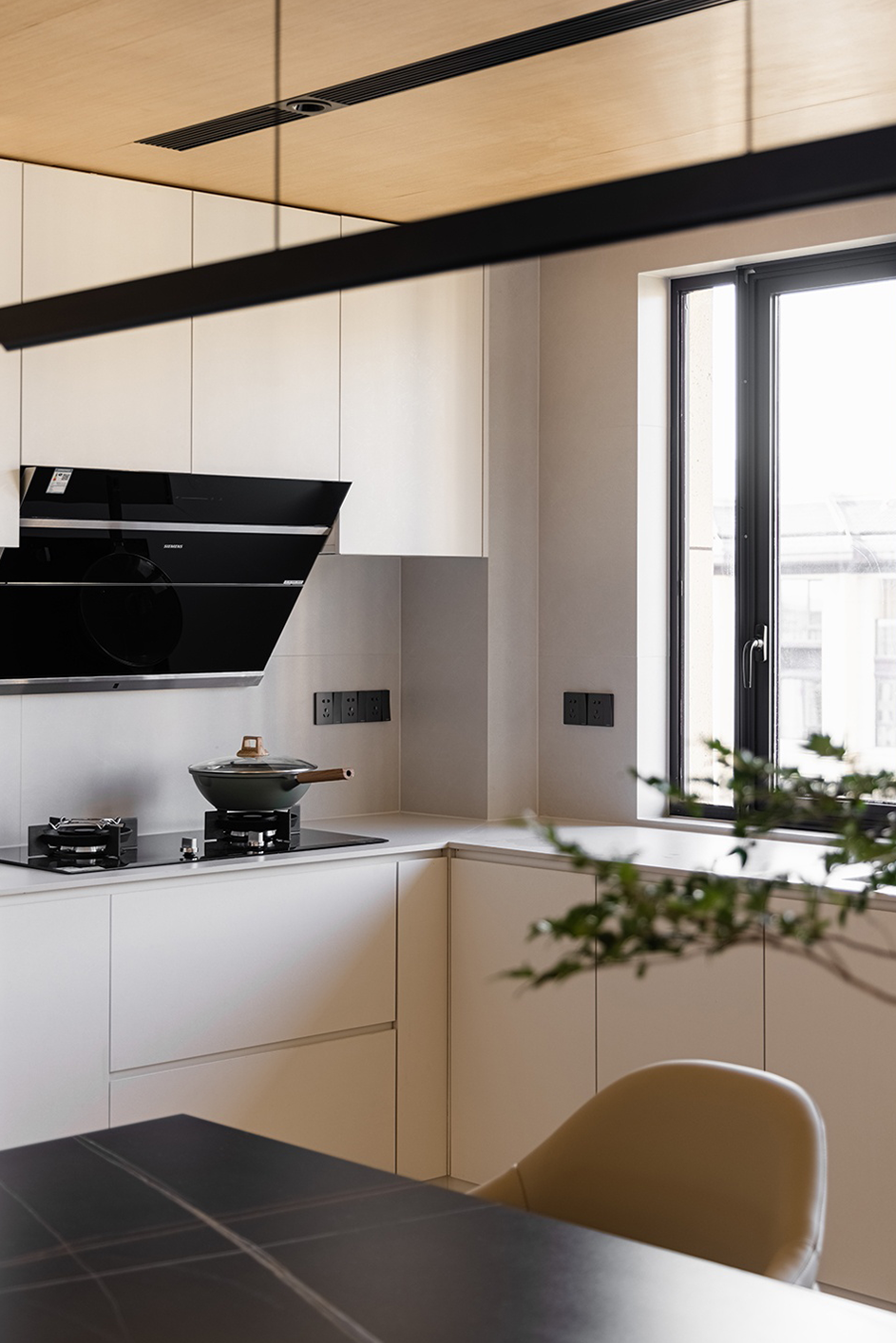 暖色原木风 · 义乌蒲荷花苑住宅设计-20