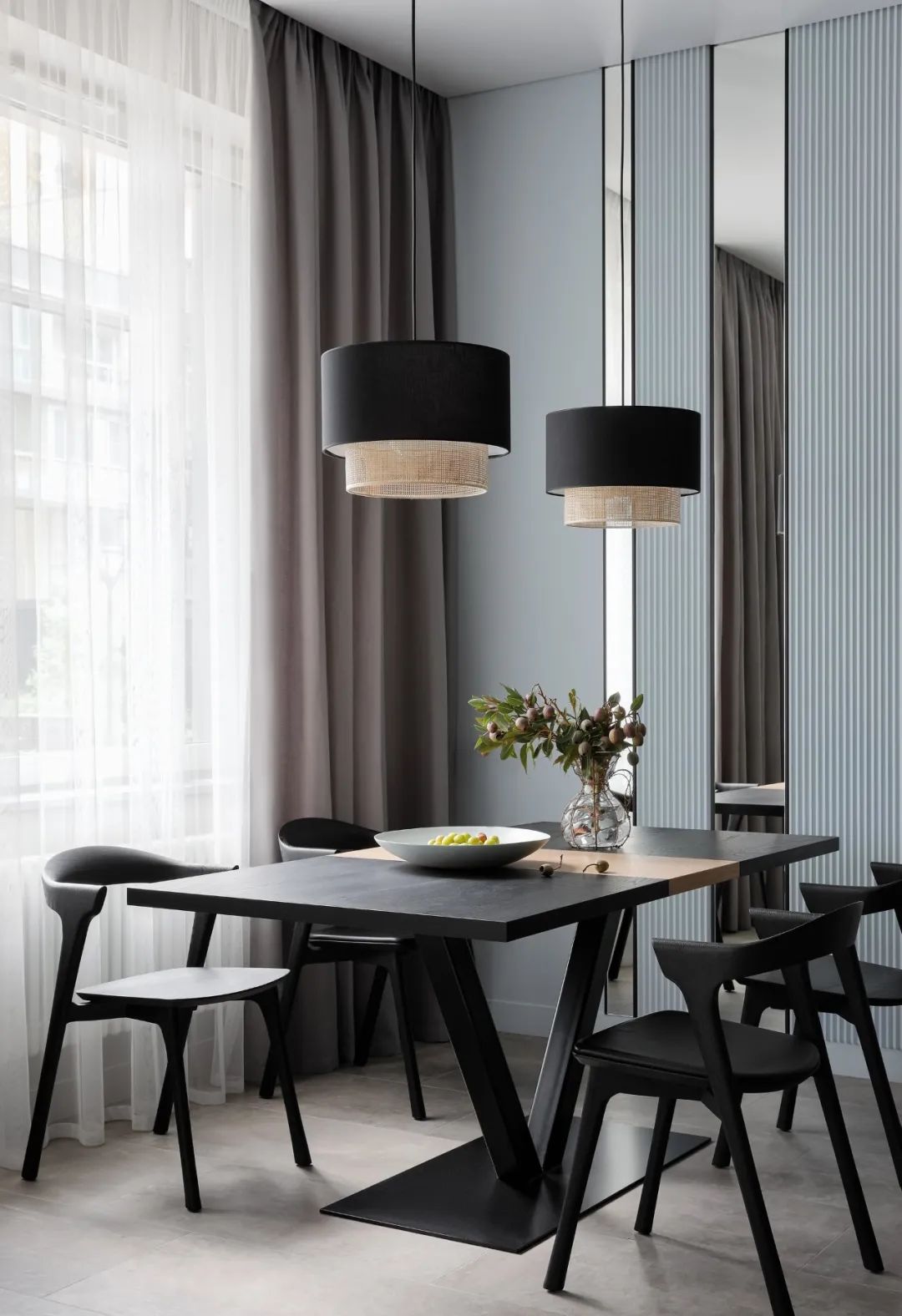 意大利 142㎡简约舒适三口之家丨Angelina Gladkova 和 Maxim Salasin-5