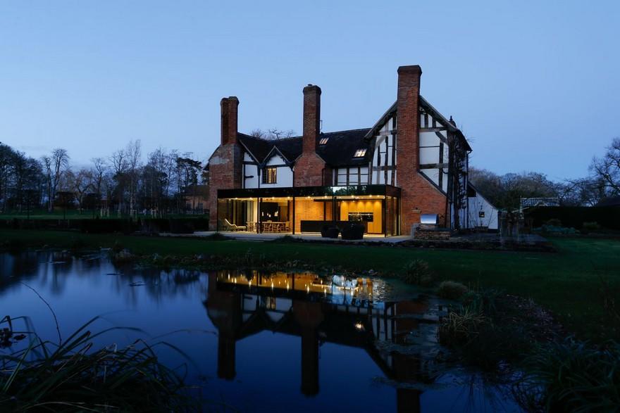 Hanley Hall: Contemporary Extension to Grade II Listed Family Home-21