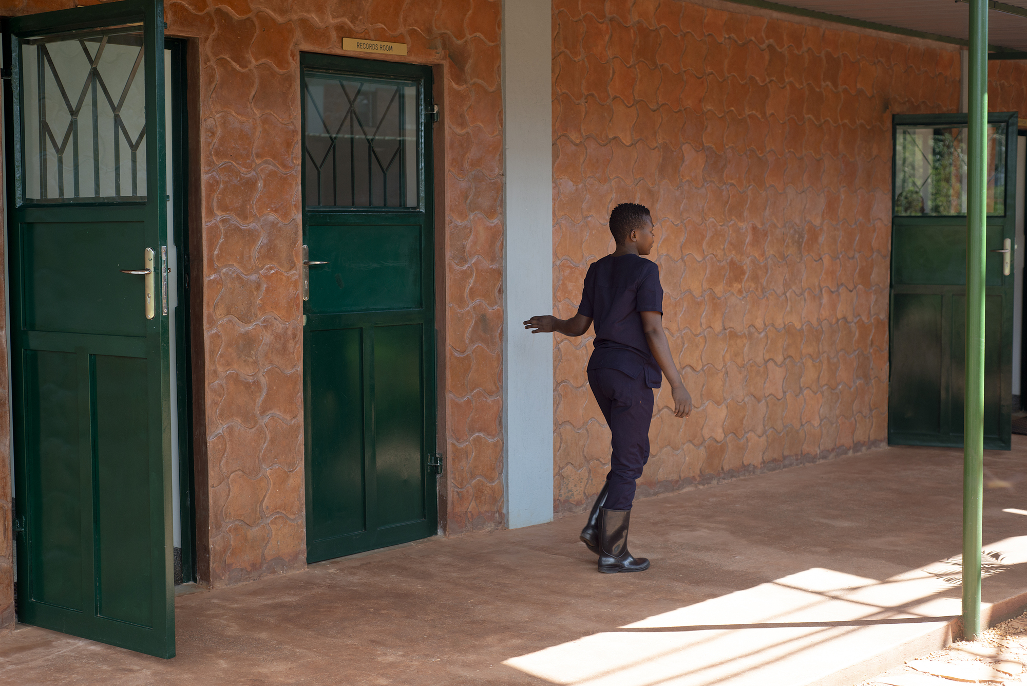 乌干达基贝里瓦手术设施-10