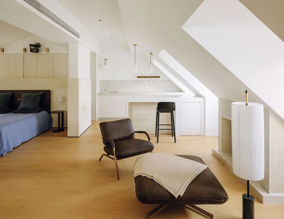 孟莎顶阁楼居所丨中国上海丨栖斯设计-9