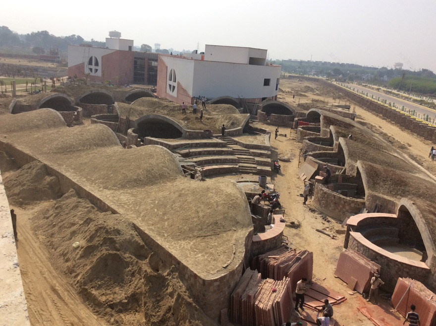 印度红拱螺旋城市市集-Avadh Shilpgram / Archohm Consults-74