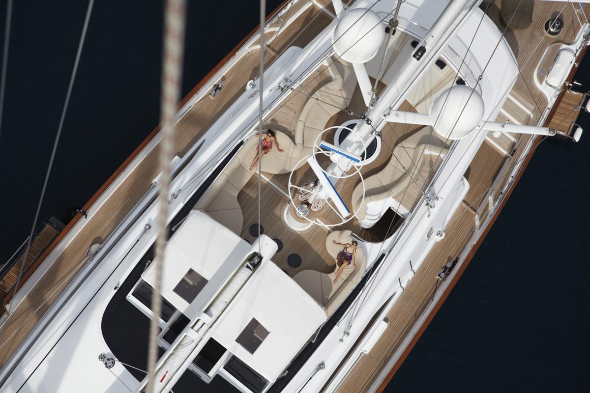 YAC    诺曼福 斯特  意大利某游艇设计-9