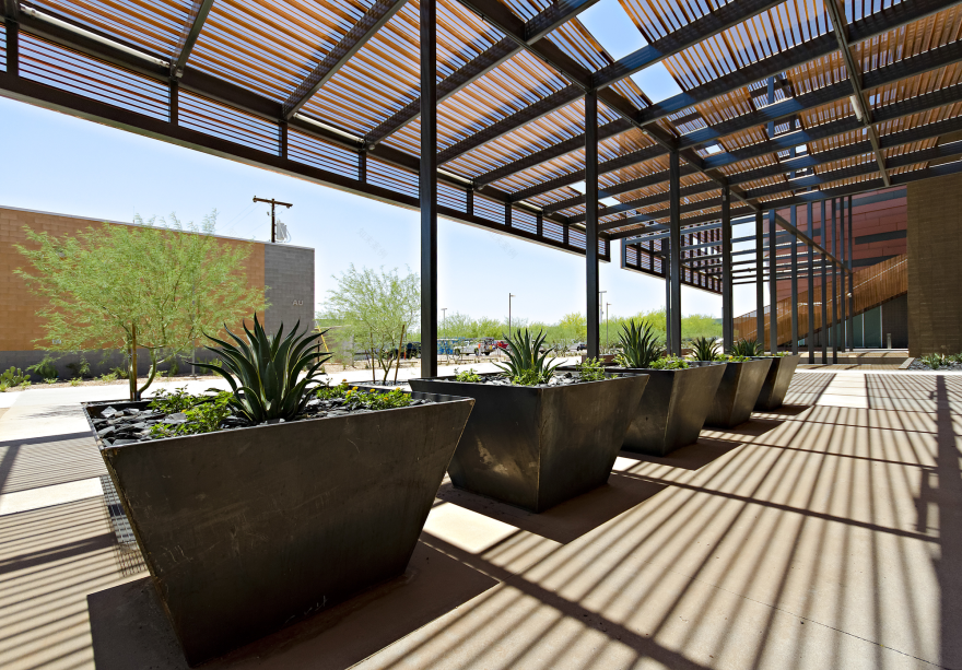 凤凰城 GateWay 社区学院 | 创新建筑融入城市更新-41