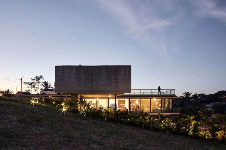 CC House · 双层叠加的公共私密空间丨玻利维亚圣克鲁斯丨Sommet-29