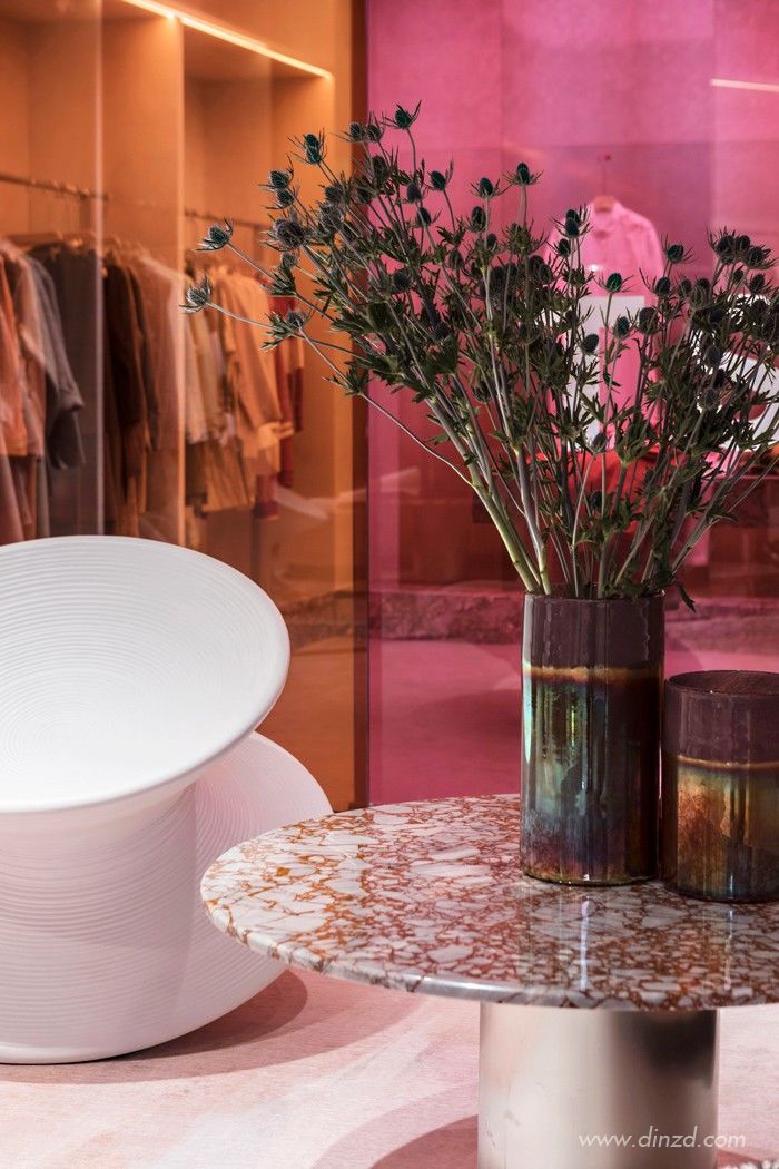 沈阳 TSUEN 设计师品牌集合店 现代女性化风格空间-62