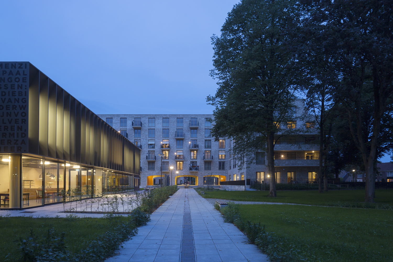 荷兰耶稣会省新住宅-17