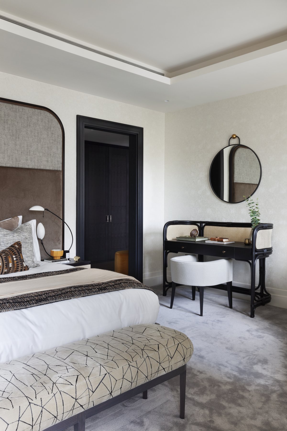 伦敦 Chelsea Barracks 艺术家住宅,英伦风格与现代艺术完美融合-25