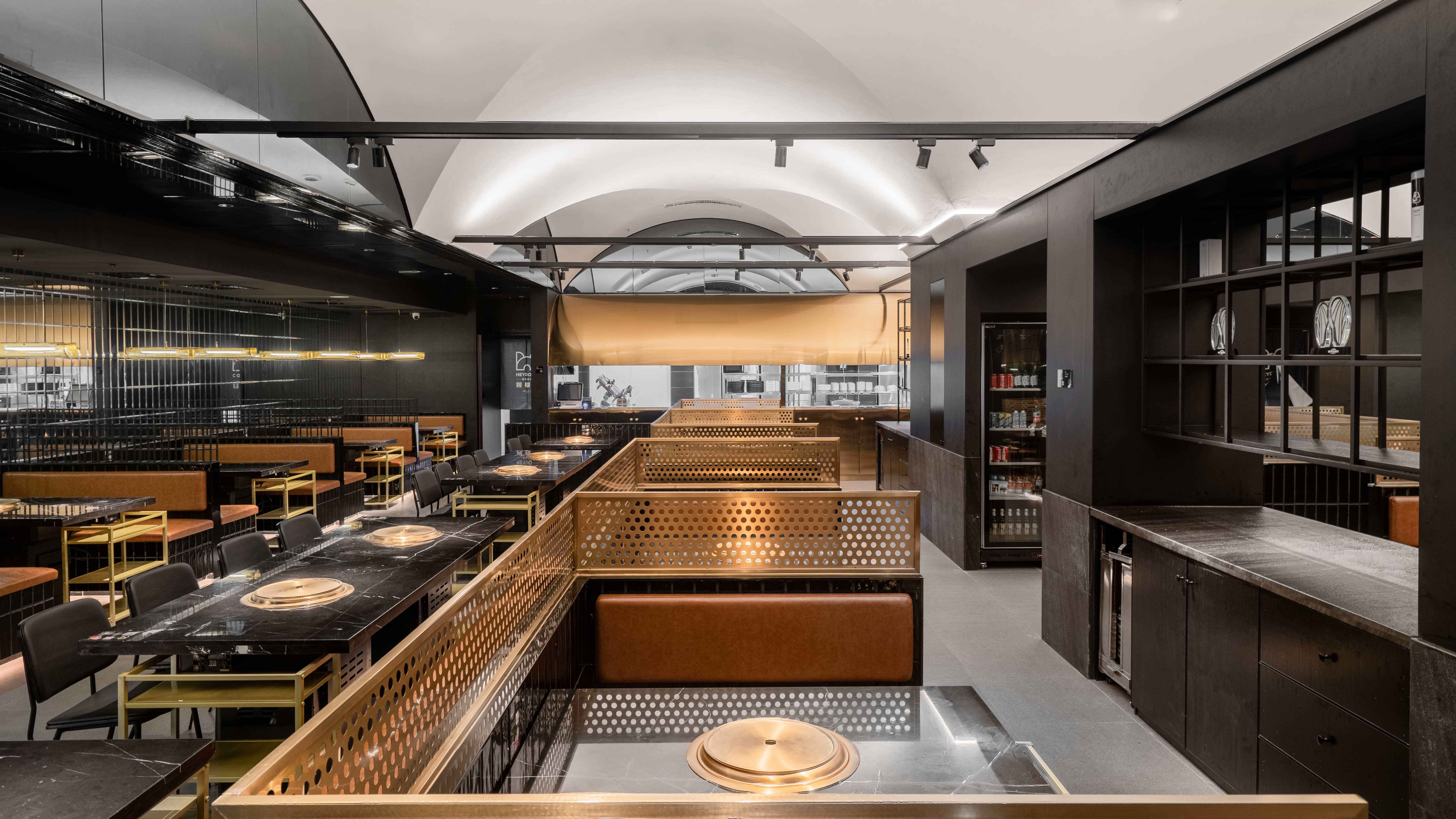 礼嘉嘿嘟嘟餐厅丨重庆派派全案设计公司-28