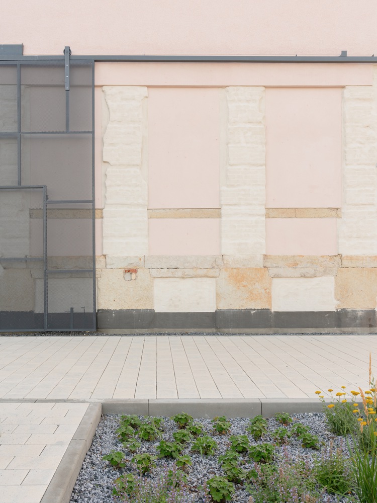 德国儿童保护协会综合家庭中心丨德国德累斯顿丨亚历山大·波茨施建筑事务所-19