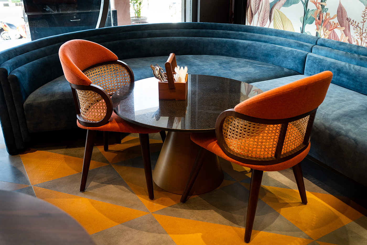 Anastasiya Gushchina丨西餐厅丨Housey (interior shoot)-9