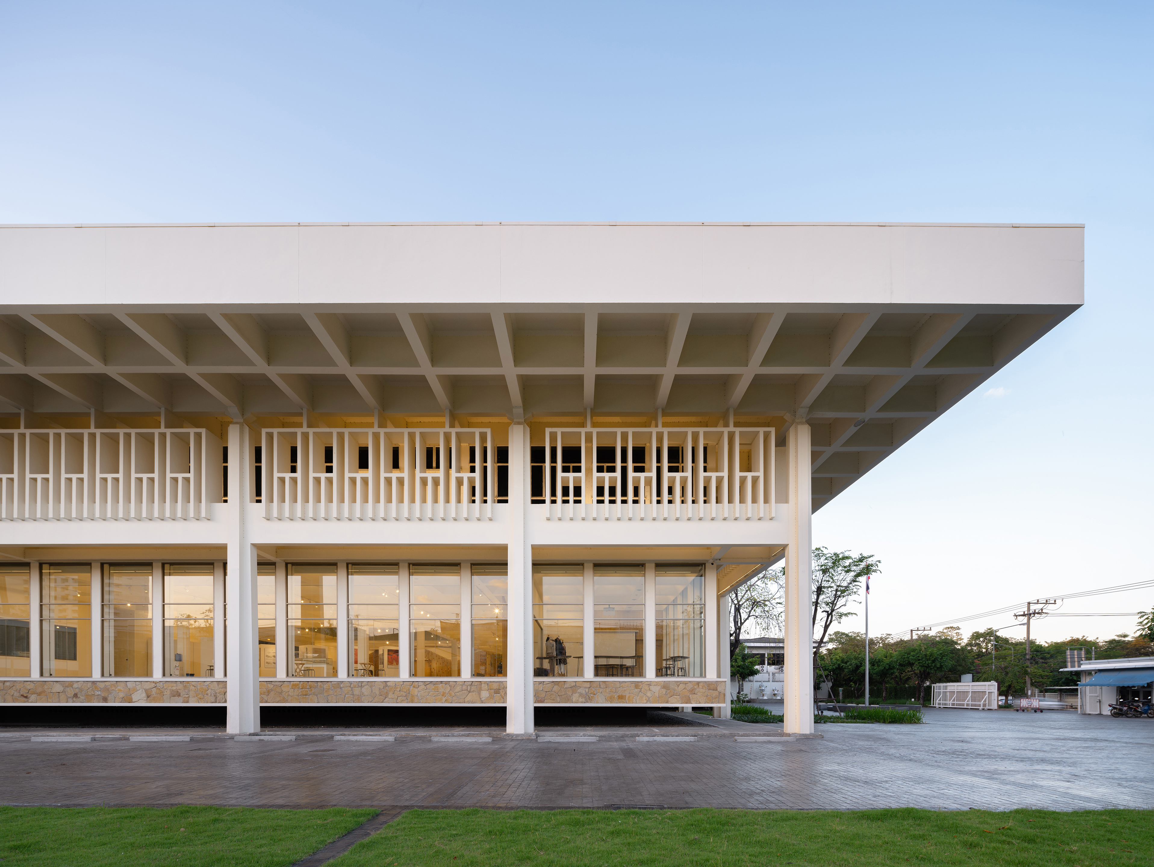 交织的网格：泰国孔敬国库博物馆 / Plan Architect-9