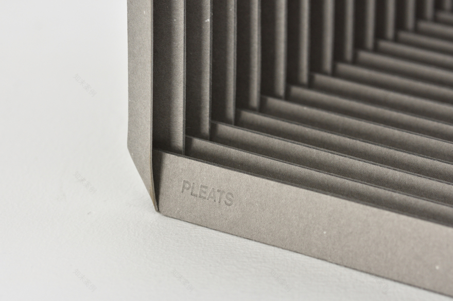 Oguchi 设计的褶皱纸板架和盒钟-17