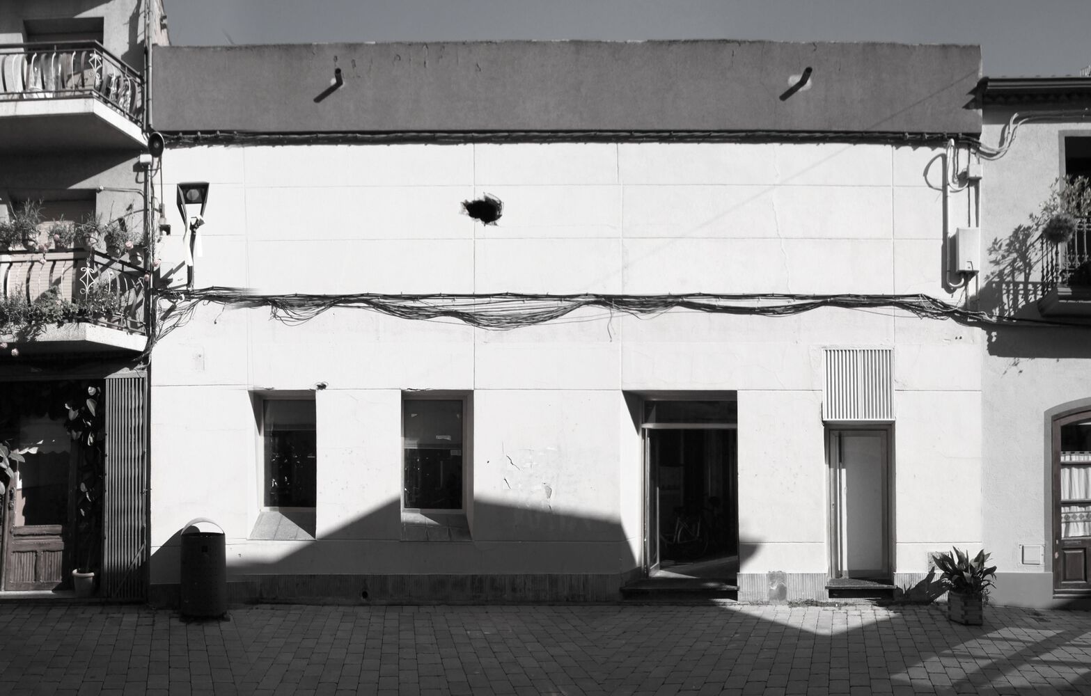 西班牙 Sant Esteve de Palautordera 老舞厅改造公寓楼-46