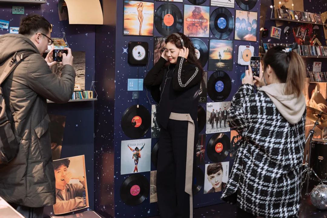 一米艺术中心 · 时光音乐展丨中国常州丨一米家居-5