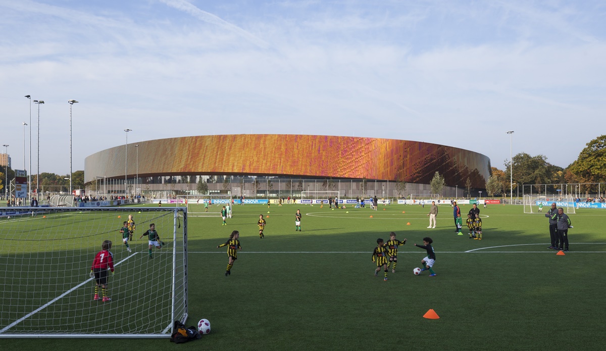 海牙Zuiderpark体育校园丨荷兰海牙丨FaulknerBrowns Architects-0