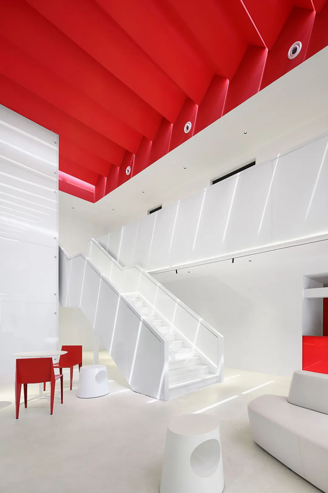 杭州可瑞舒适家总部，现代简约与智能科技的融合-6