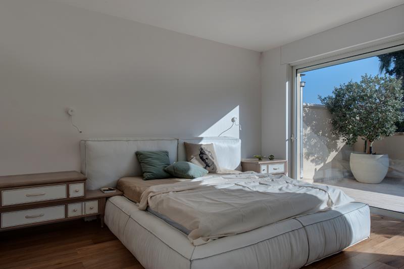 花园而非庭院:地中海风格住宅设计丨以色列丨建筑师约利·沃尔曼,室内设计师萨马达·莫尔·阿维丹-49