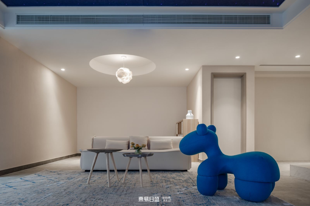 450平别墅设计，充满温情记忆的明亮空间-56