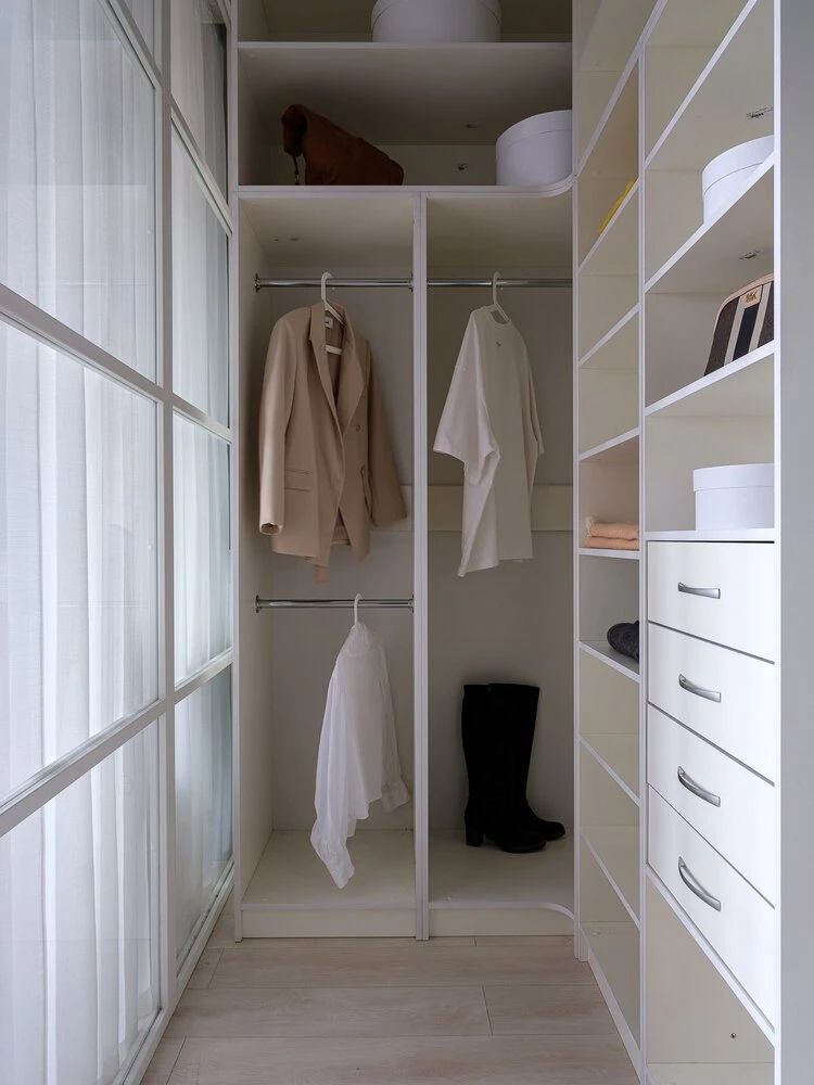 女孩的 37㎡单间公寓设计丨Yulia Sergeeva-20