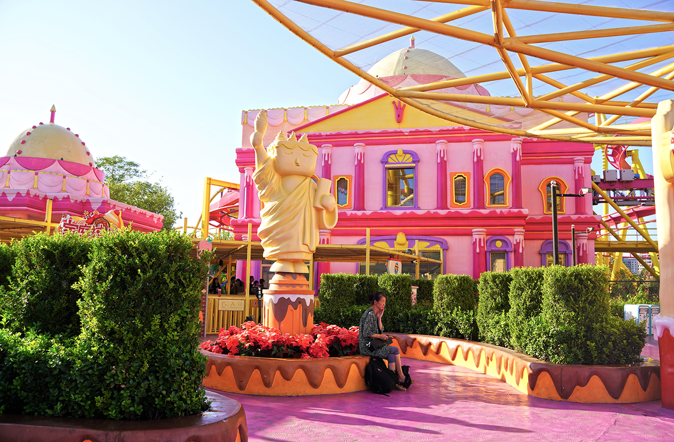 Happy Valley Mr. Cookie Land | Theme Park Architecture-14