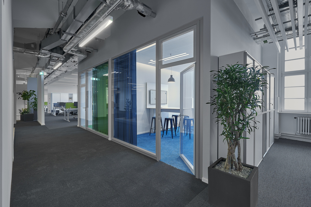 柏林 DR. KADE 制药公司办公室 | 历史与现代的完美融合-22