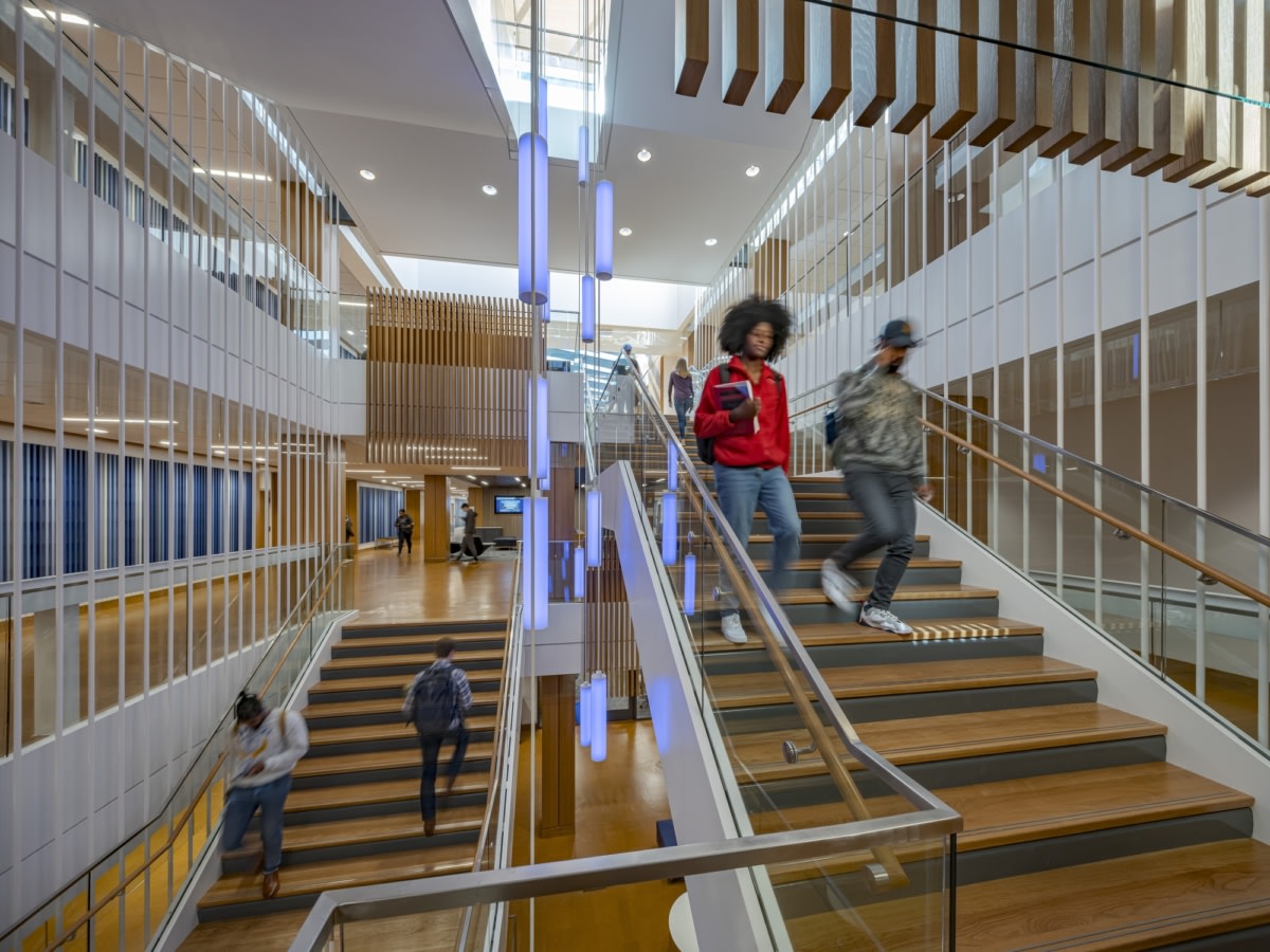 肯塔基大学罗森堡法学院丨美国列克星敦丨KPF-9