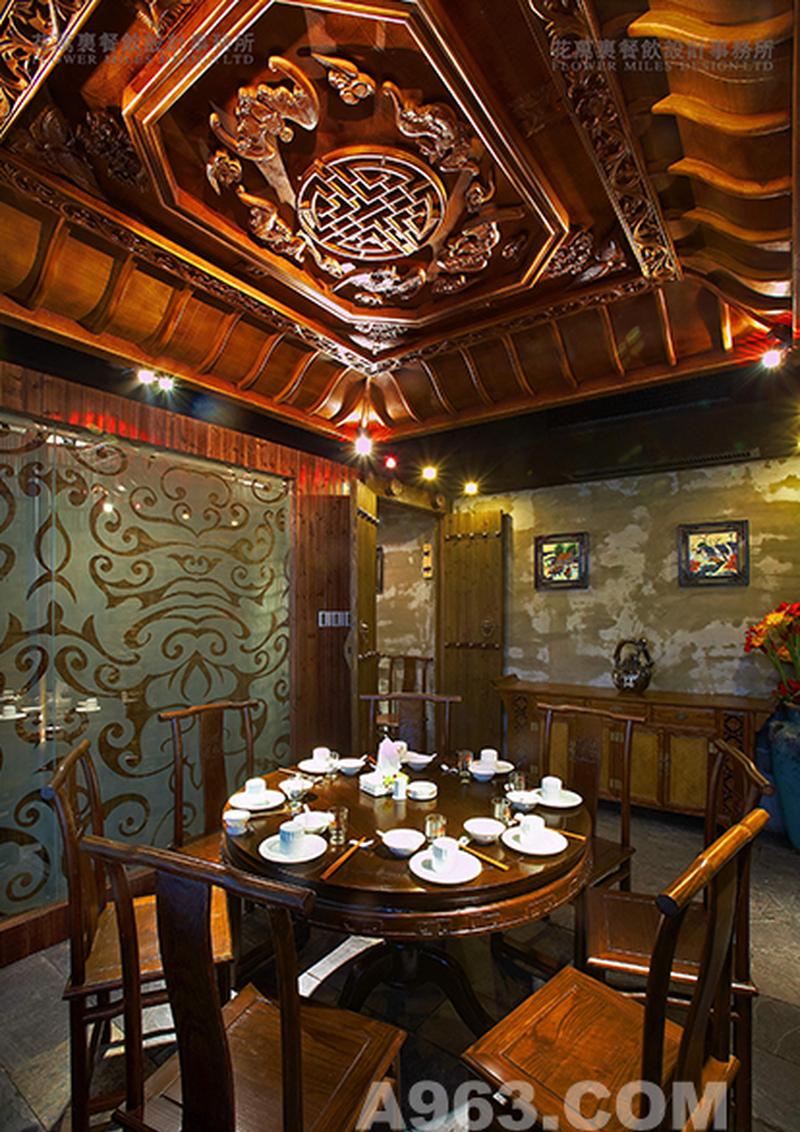 宁波  意向江湖龙虾主题餐厅丨花万里餐饮设计-5