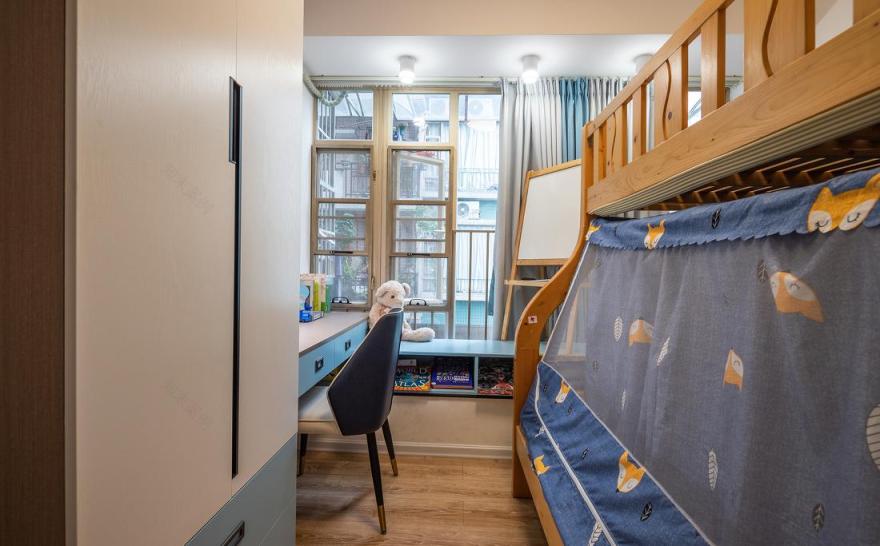 卡其色沙发搭配收纳墙,打造舒适宽敞客厅-44