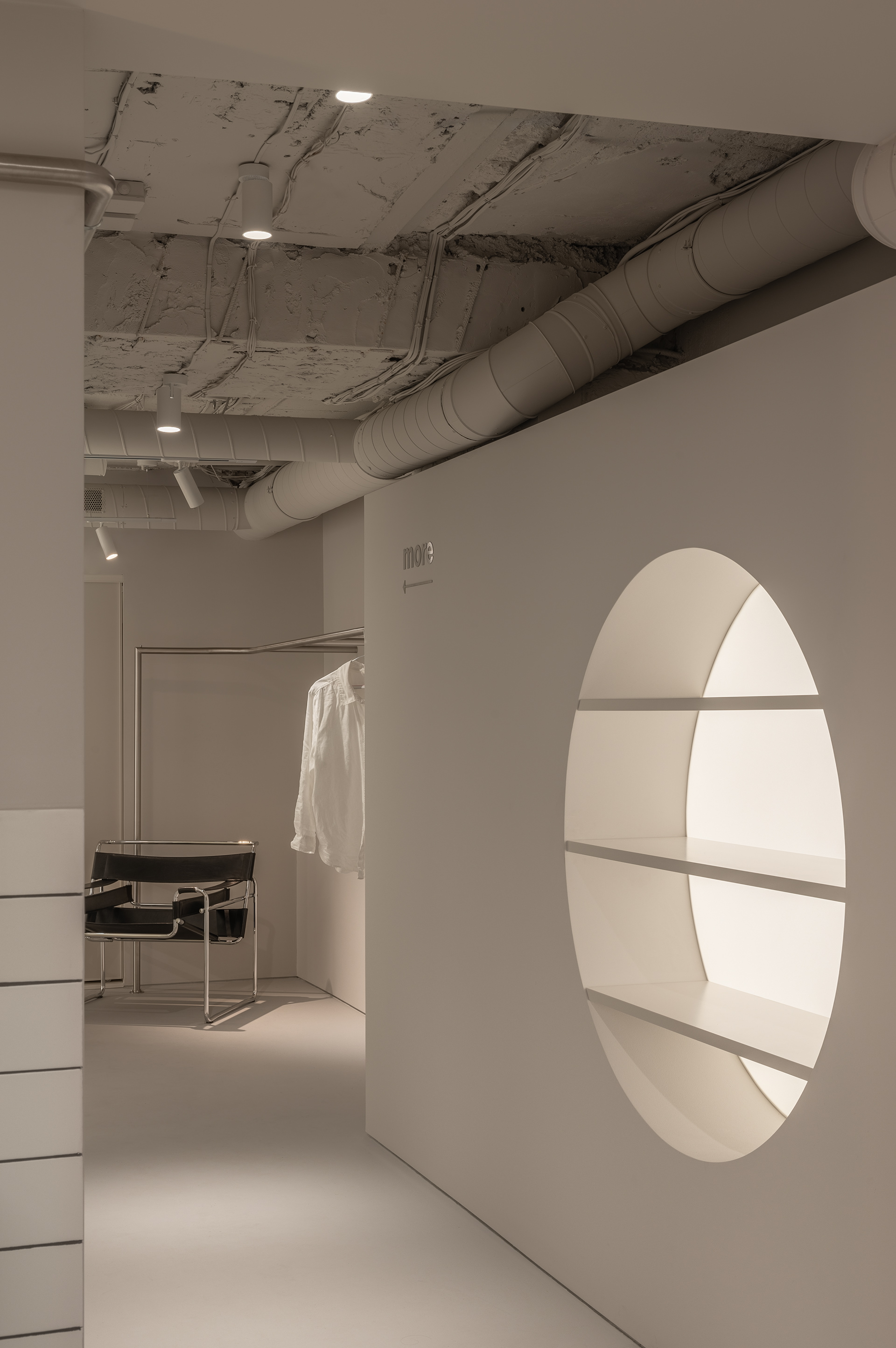 室内展厅丨乌克兰基辅丨Sofiia Hupalovska,Nataliya Stukonog-9